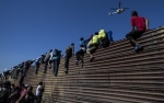 26.11.2018 - 42 migrants arrêtés du côté américain de la frontière avec le Mexique