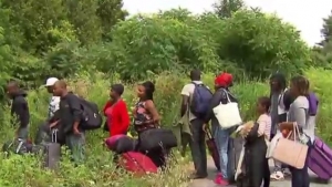 08.05.2018 - Ottawa promet d'endiguer l’afflux «disproportionné» de migrants au Québec