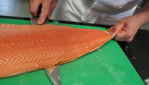 25.10.2017 - Le saumon d’élevage – l’un des aliments les plus toxiques au monde