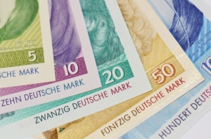 27.11.2014 - Le plan secret de l'Allemagne pour sortir de l'Euro