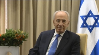14.12.2015 - Peres conseiller du géant pharmaceutique israélien Teva ?