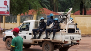 03.05.2018 - Prêtre assassiné, musulmans lynchés : en Centrafrique, de violents heurts font 16 morts
