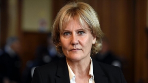 10.12.2015 - France : Nadine Morano demande la déchéance de nationalité pour les femmes en burqa