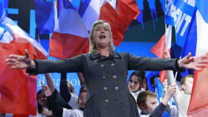 26.02.2017 - France : Un proche de Marine Le Pen inculpé en lien avec les frais de campagne du FN