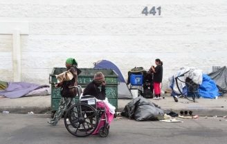 14.05.2015 - Le nombre de sans-abri explose à Los Angeles
