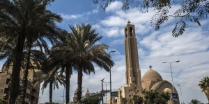 24.12.2017 - Egypte – Des centaines de musulmans attaquent une église