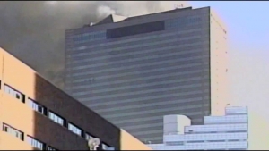 11 septembre 2001 : L’Université de l’Alaska de Fairbanks conclut que l’incendie n’a pas causé l’effondrement du bâtiment 7