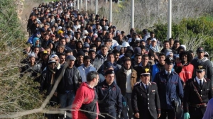 23.11.2015 - Des mafieux italiens gagnent plus avec les immigrés qu’avec le trafic de drogue