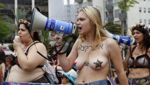 06.05.2018 - «Ma ch***, mon choix» : «Slut Walk» à Tel-Aviv contre le harcèlement sexuel