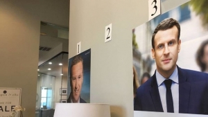 24.04.2017 - Pourquoi n'y avait-il pas d'affiches de Marine Le Pen au bureau de vote avant-hier à Montréal ?