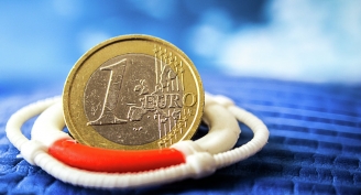14.05.2015 - La Grèce rembourse 750 M EUR au FMI et ne peut plus payer ses retraités