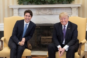 29.08.2018 - Donald Trump accule Justin Trudeau au pied du mur
