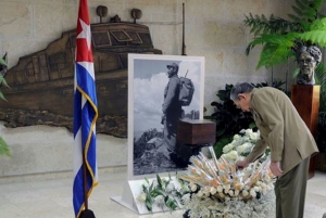 30.11.2016 - Hommage à Fidel Castro: bisbille à l'Assemblée nationale