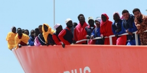 08.07.2017 - Le nombre de migrants de la Libye vers l’Europe a augmenté et ce sont très majoritairement de jeunes hommes