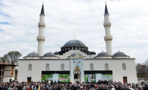 04.04.2016 - Aux Etats-Unis, Erdogan inaugure une mosquée pour réconcilier l'Amérique et son islam