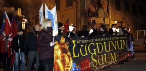 04.12.2015 - Aplaventrisme : Lyon, une procession mariale pour l’Immaculée Conception interdite par le préfet