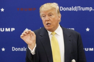 24.07.2015 - Chutzpah anglo-saxonne : Donald Trump persiste dans ses attaques contre les Mexicains